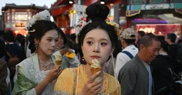 汉服热背后？是文化复兴 或对现实的逃离